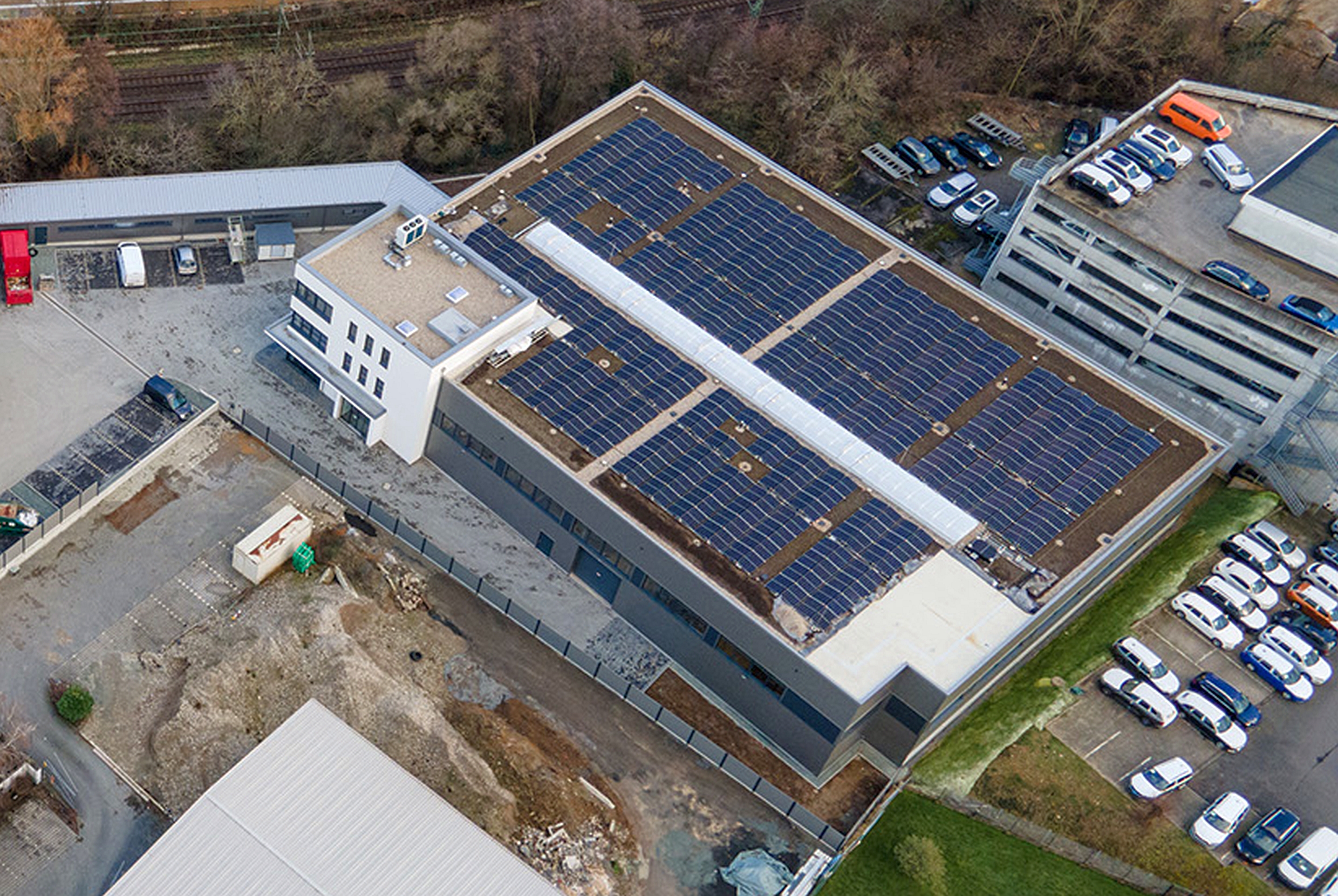 New RINGSPANN plant with photovoltaic New RINGSPANN plant with photovoltaic